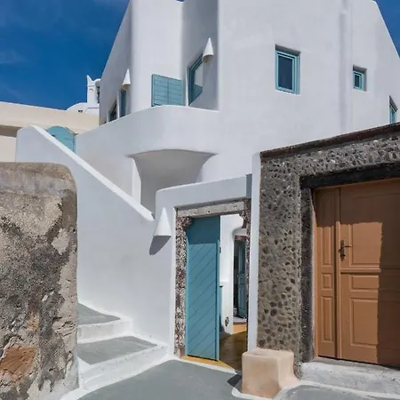 Calliope's With Jacuzzi