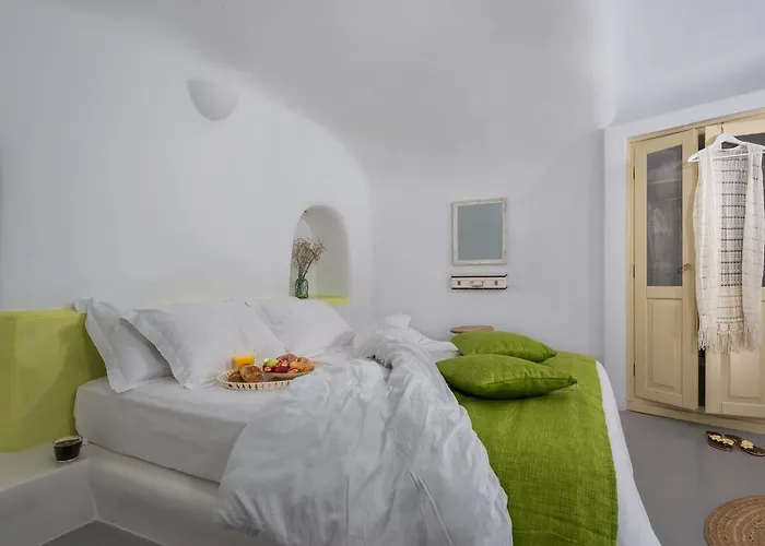 Calliope's With Jacuzzi